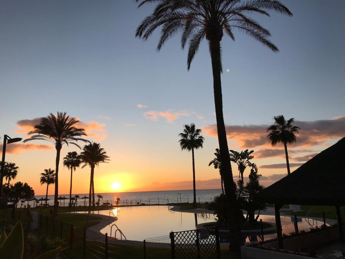 Mi Capricho 4B Beachfront - Apartment With Sea View - Costa Del Sol - 卡拉德米哈斯 外观 照片