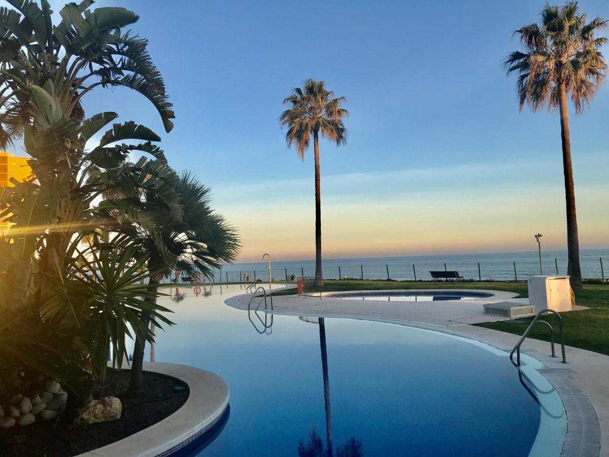 Mi Capricho 4B Beachfront - Apartment With Sea View - Costa Del Sol - 卡拉德米哈斯 外观 照片